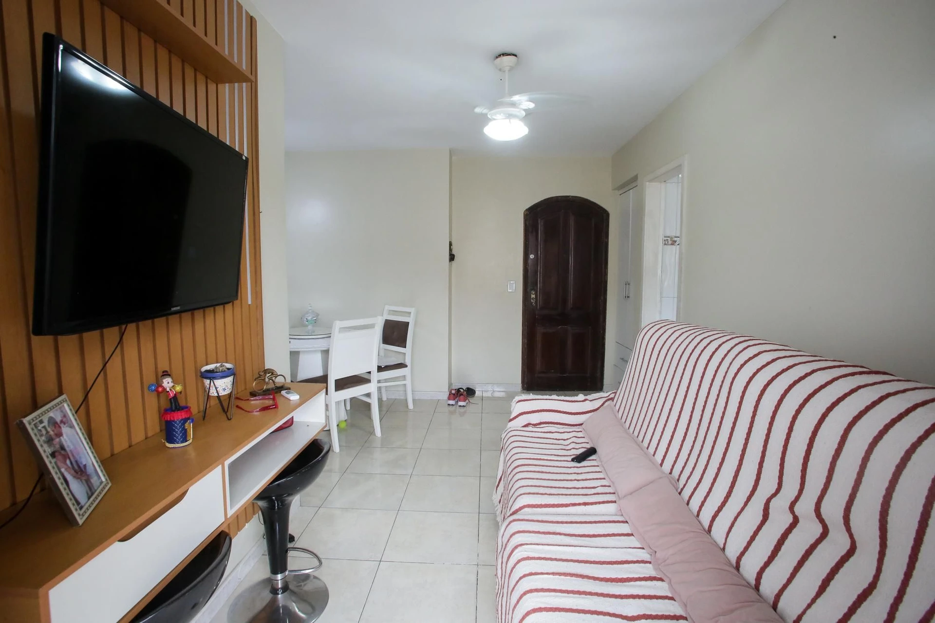 Apartamento mobiliado com 2 quartos e varanda — photo 5