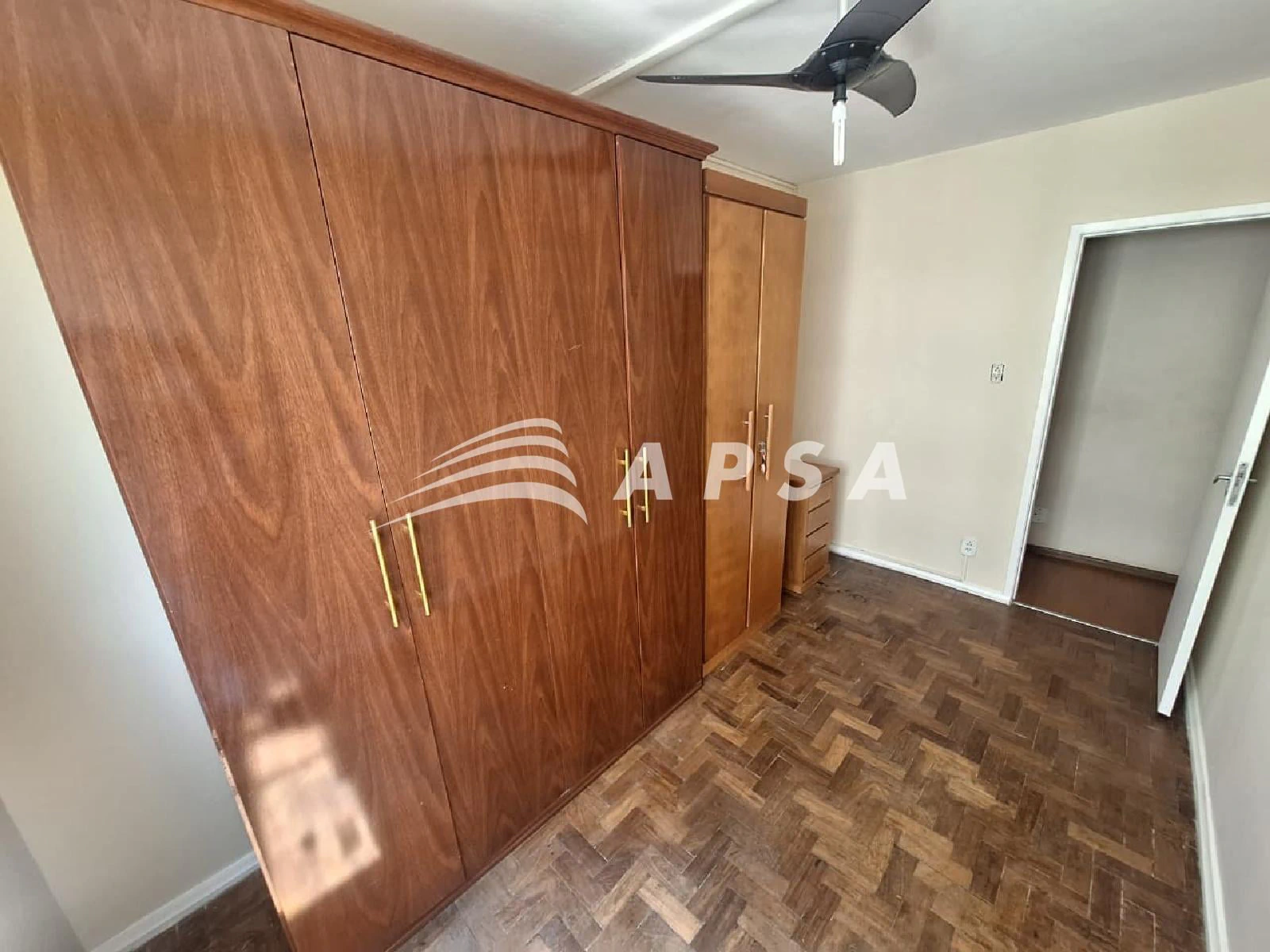 Apartamento, 65 m², com piso de madeira ou laminado — photo 26