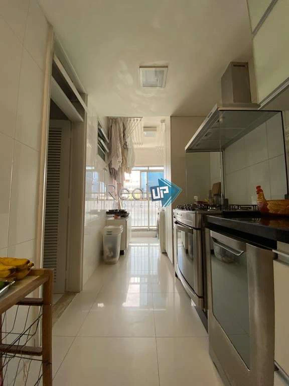 Мебльована квартира з 4 спальнями-сюїтами, 224 м² — photo 18