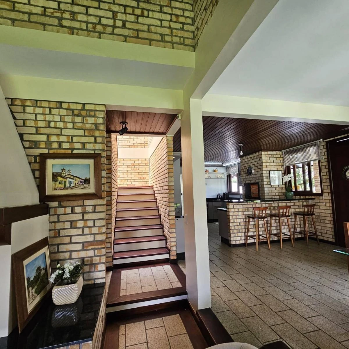 Стиральная машина и 4 спальни: дом 280 м² — photo 46
