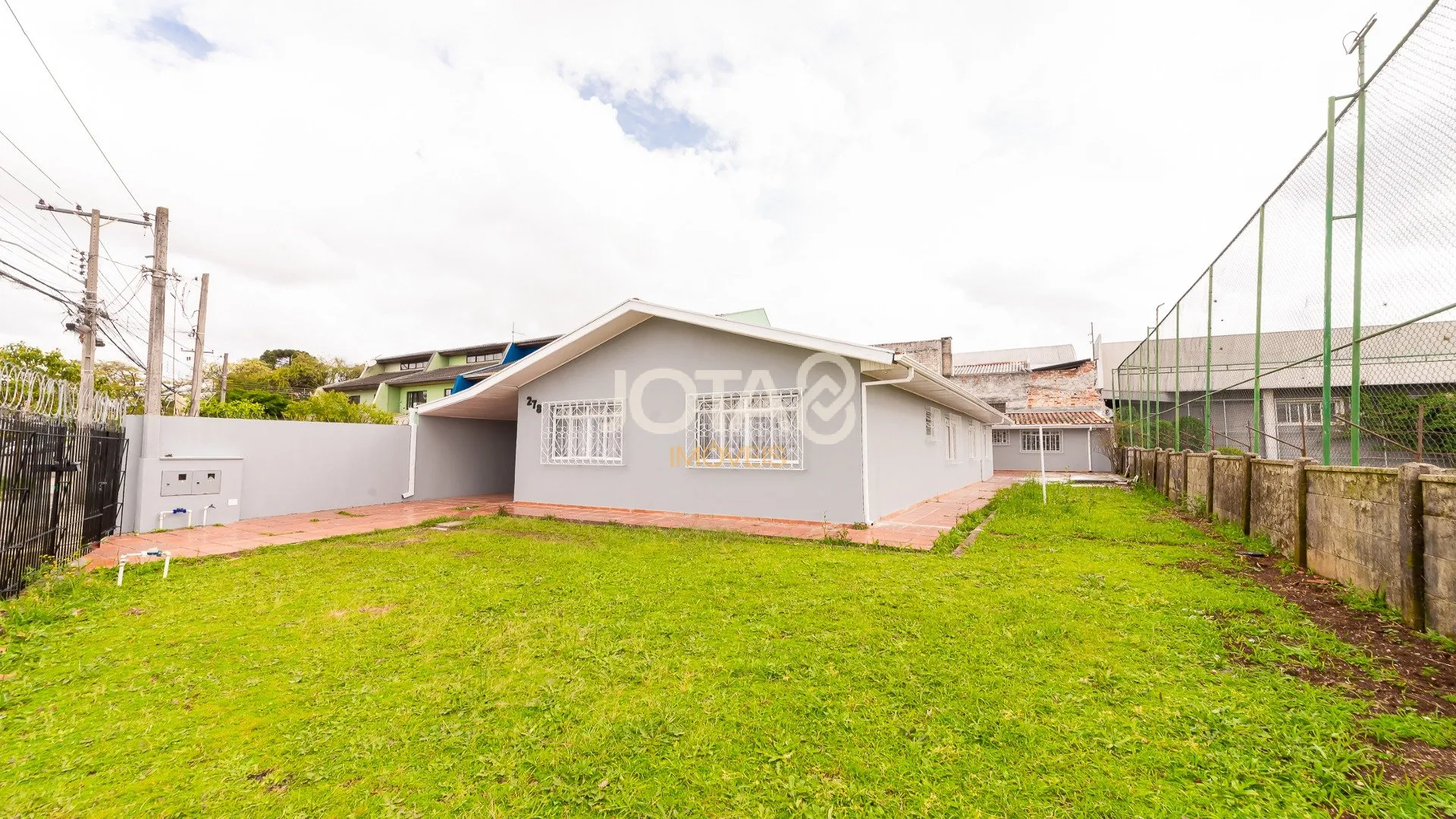 House, 160 m², with a grill on the balcony — photo 16