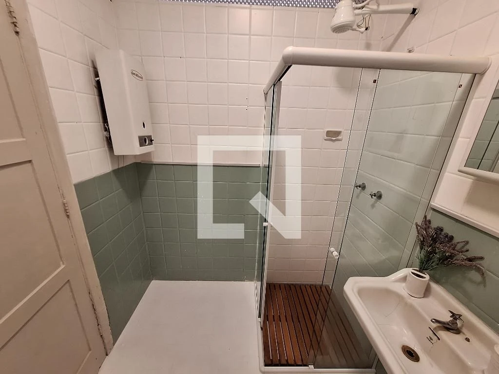 Apartamento mobiliado com 1 quarto e 1 banheiro — photo 13