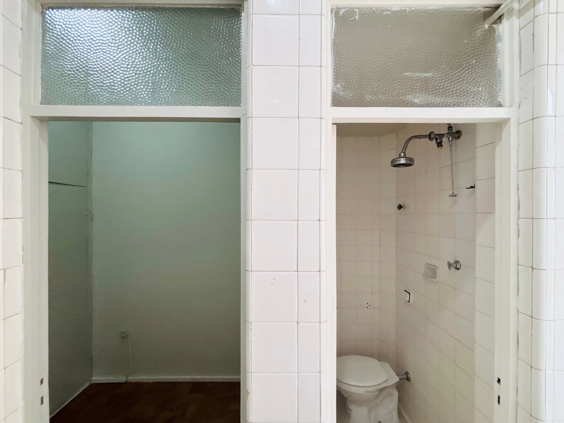 Apartment, 92 m², with wood or laminate floors — photo 31