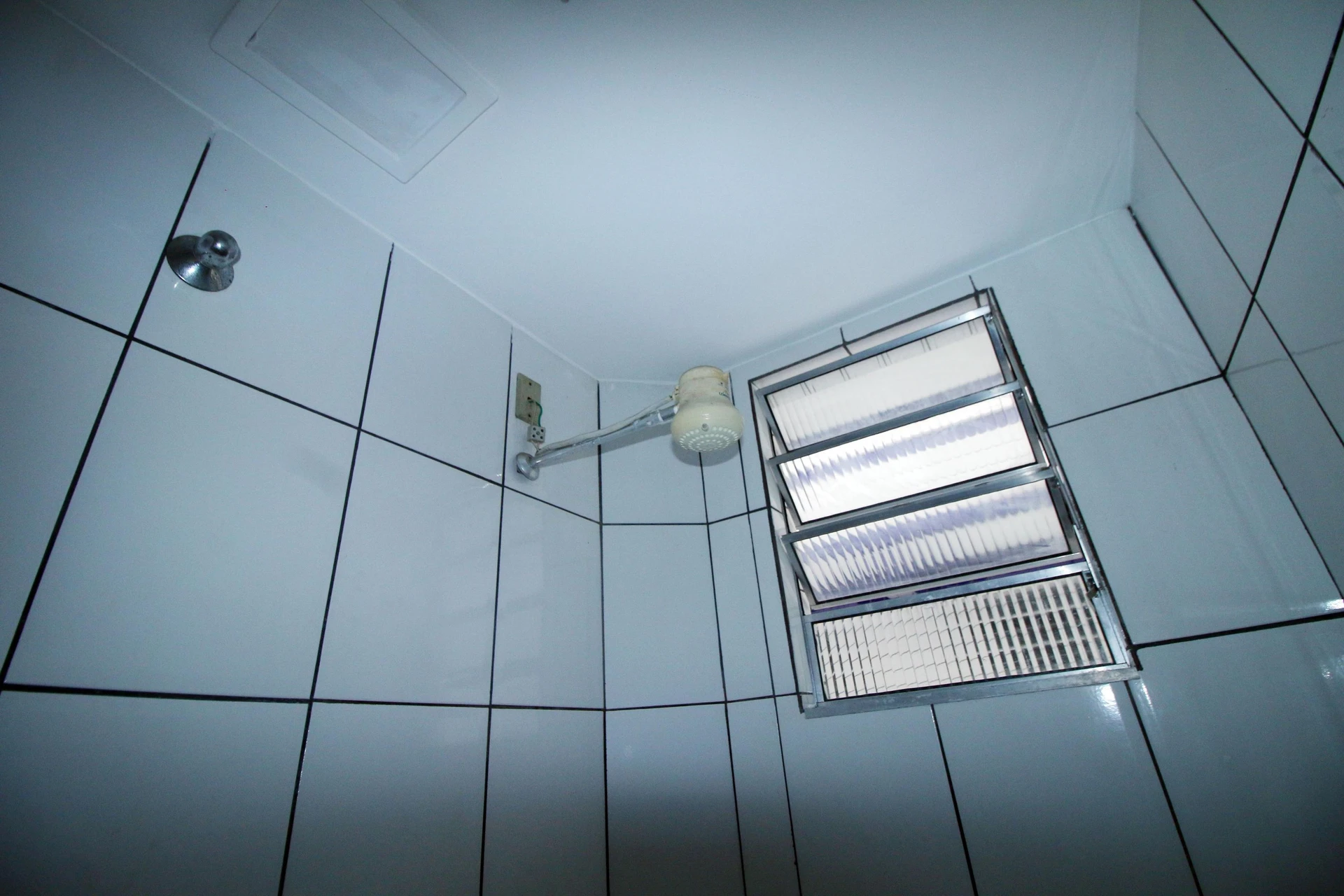 1-bedroom apartment with a balcony and laundry area — photo 12