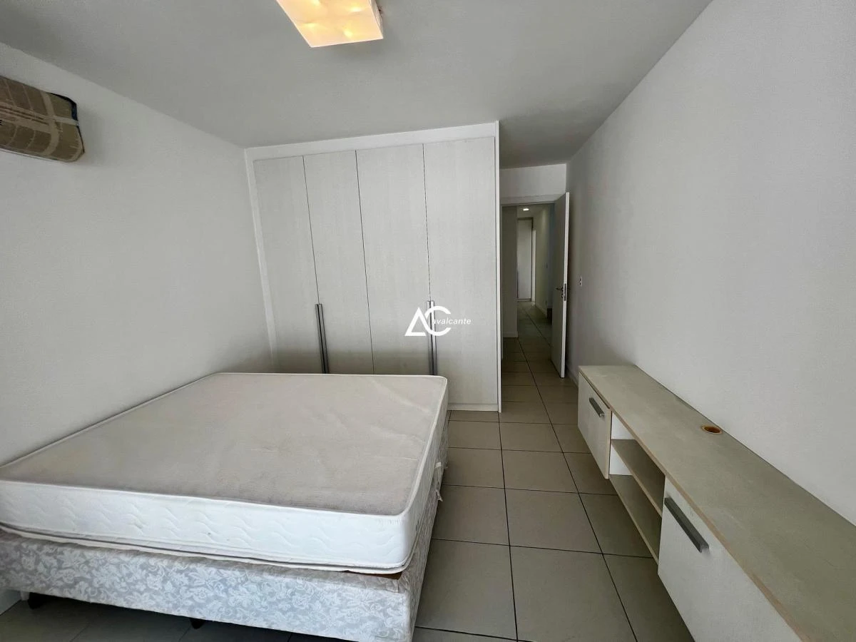 Casa de aluguel com 4 suítes e 270 m² — photo 22