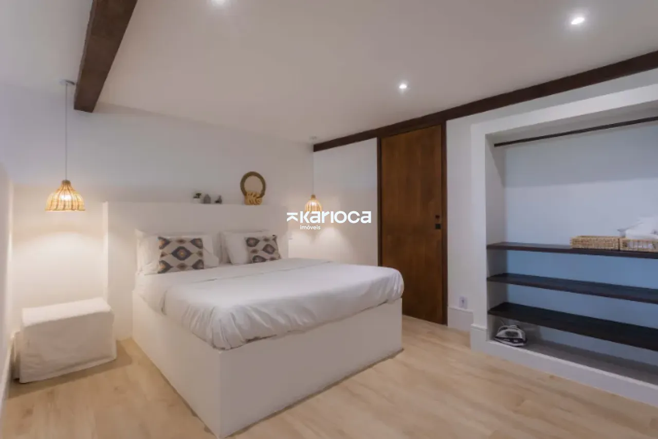 Furnished house with 5 bedrooms and a home office — photo 12