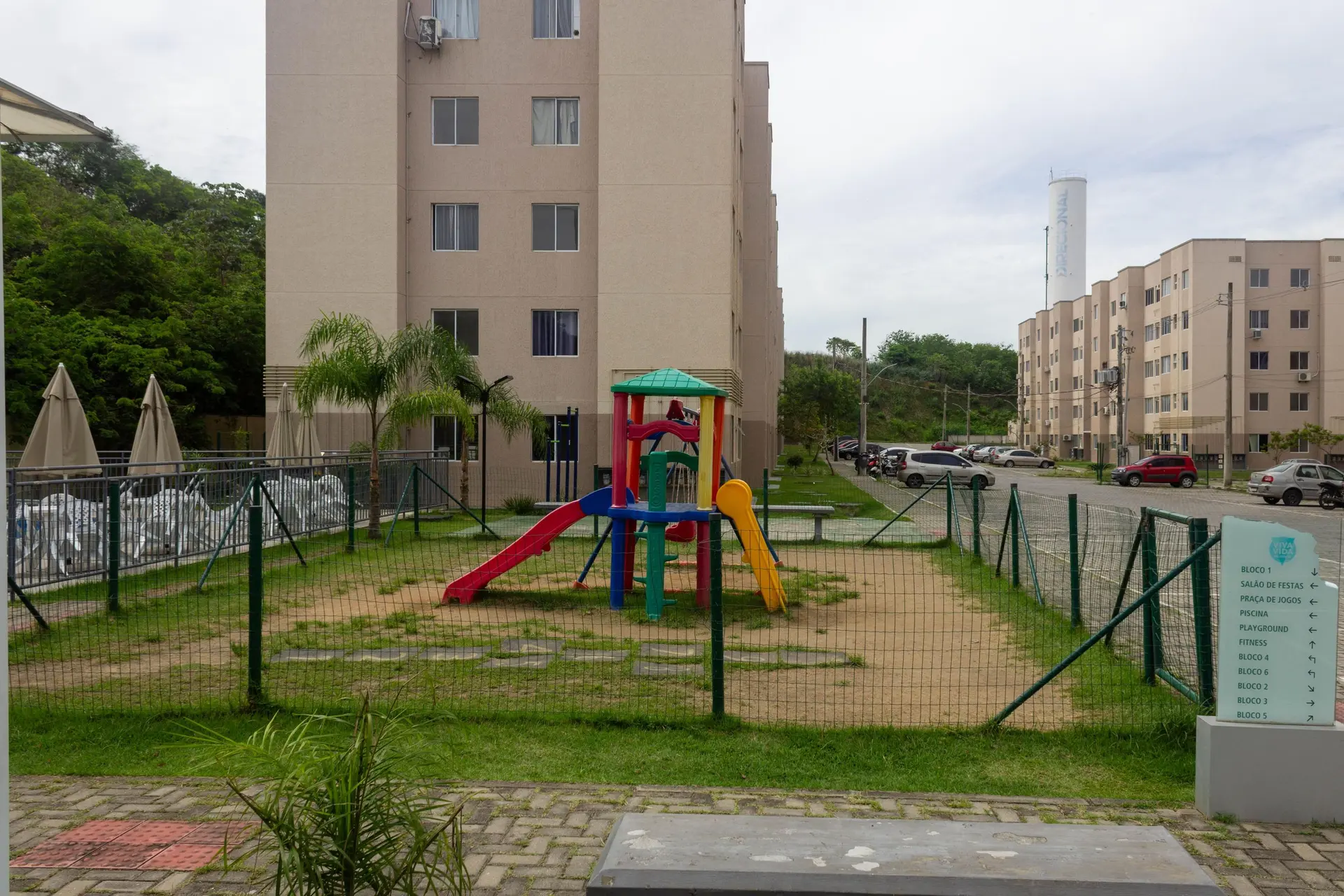 2-bedroom apartment in a building with a gym — photo 9
