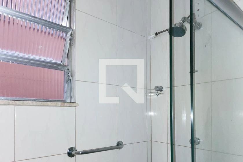 Furnished 2-bedroom apartment with 84 m² — photo 2