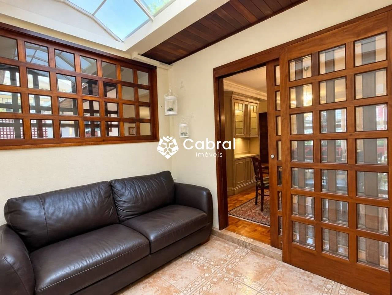 Casa com 3 dormitórios, suíte e jardim privado — photo 6