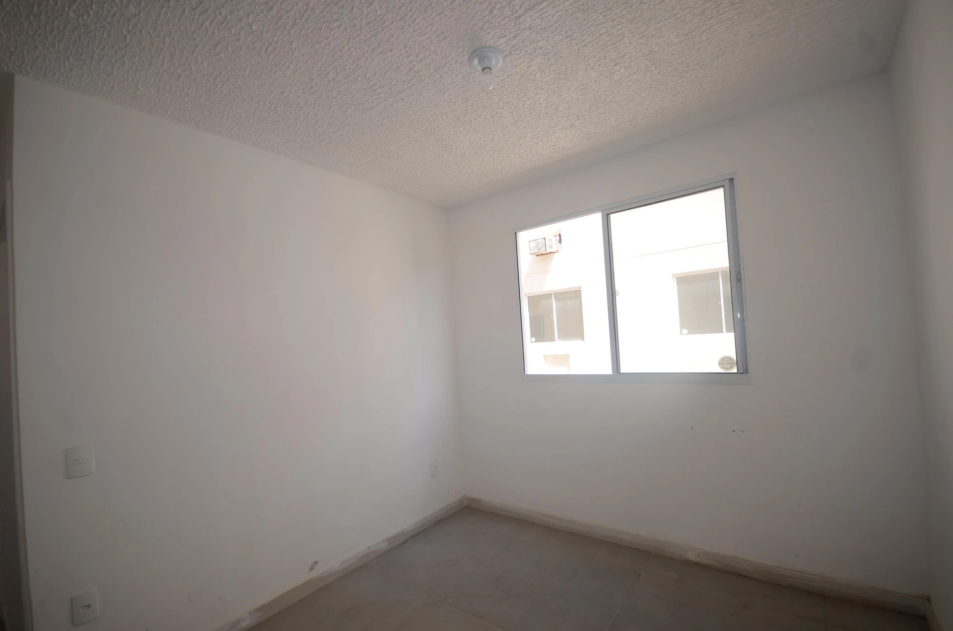 Unfurnished apartment with 2 bedrooms and 1 parking space — photo 13