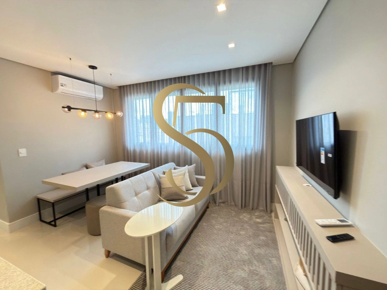 One-bedroom apartment with a washing machine in Curitiba — photo 10