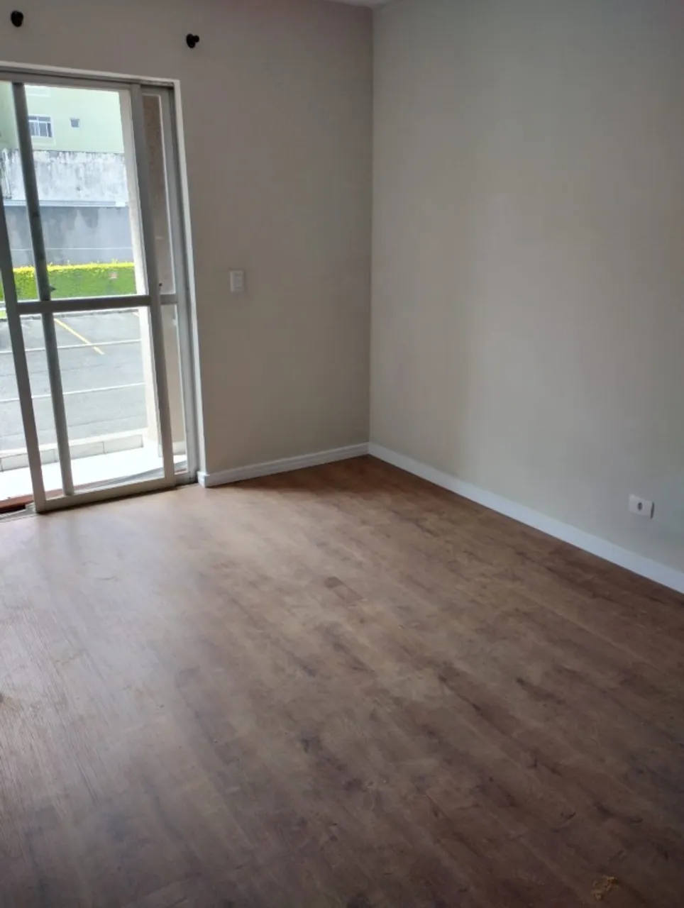 Apartment, 72 m², with wood or laminate floors — photo 10