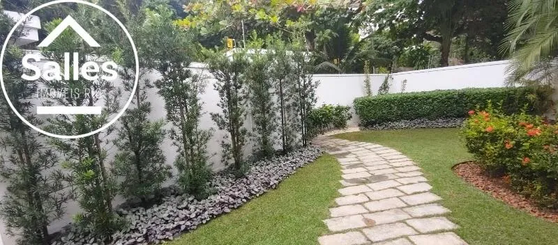 Casa sem mobília com 4 quartos, 5 banheiros e varanda — photo 16