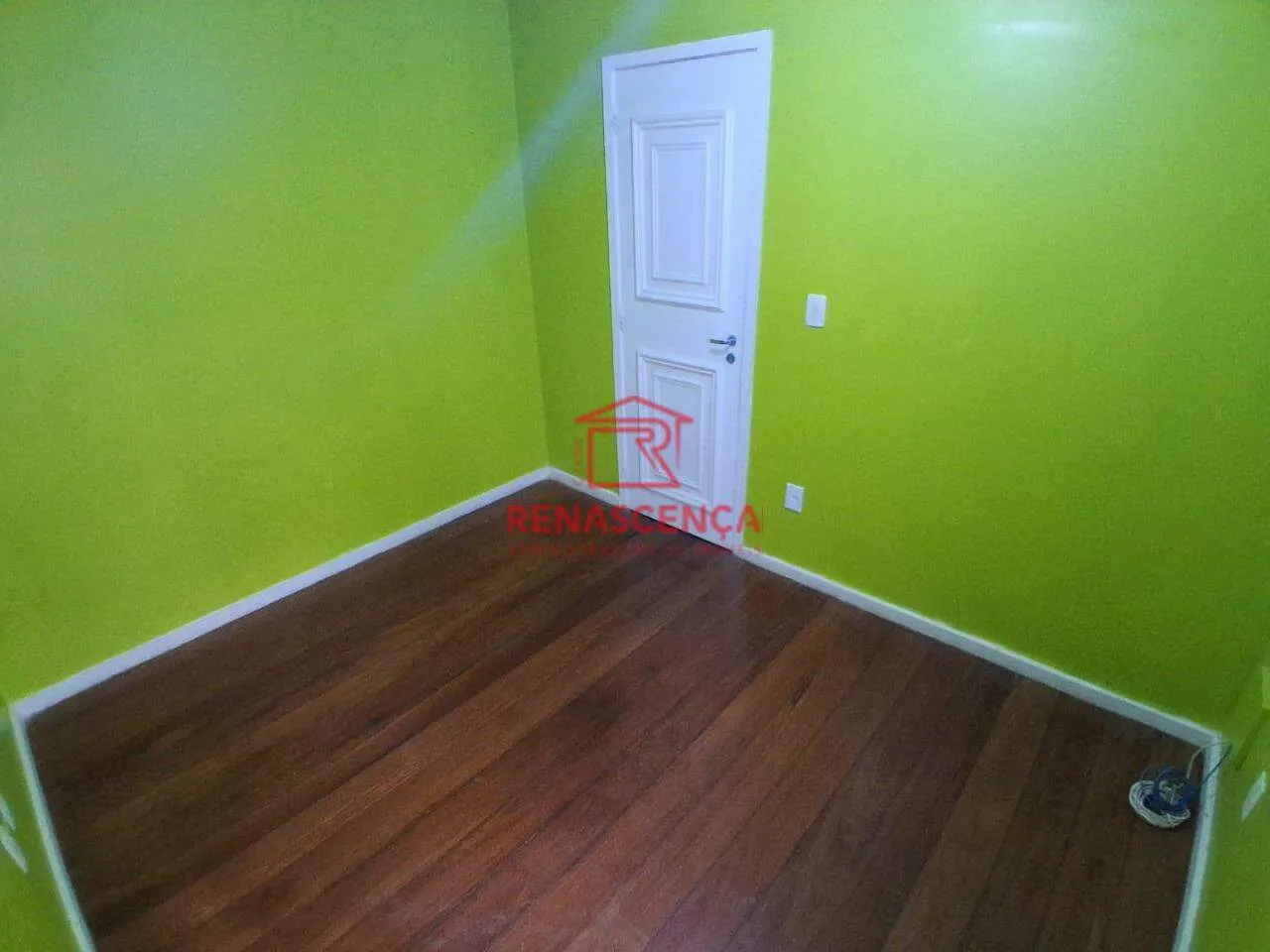 Apartamento com 4 quartos e varanda — photo 14