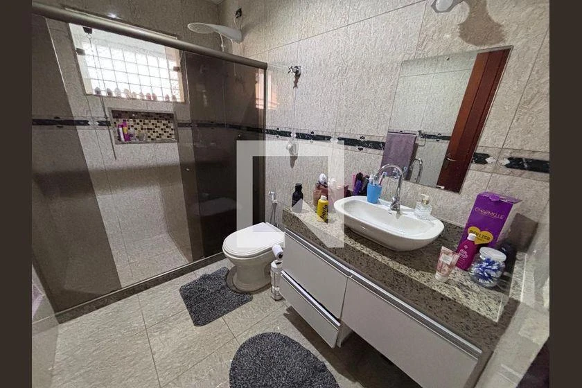 Casa sem mobília com 4 quartos e 618 m² — photo 37