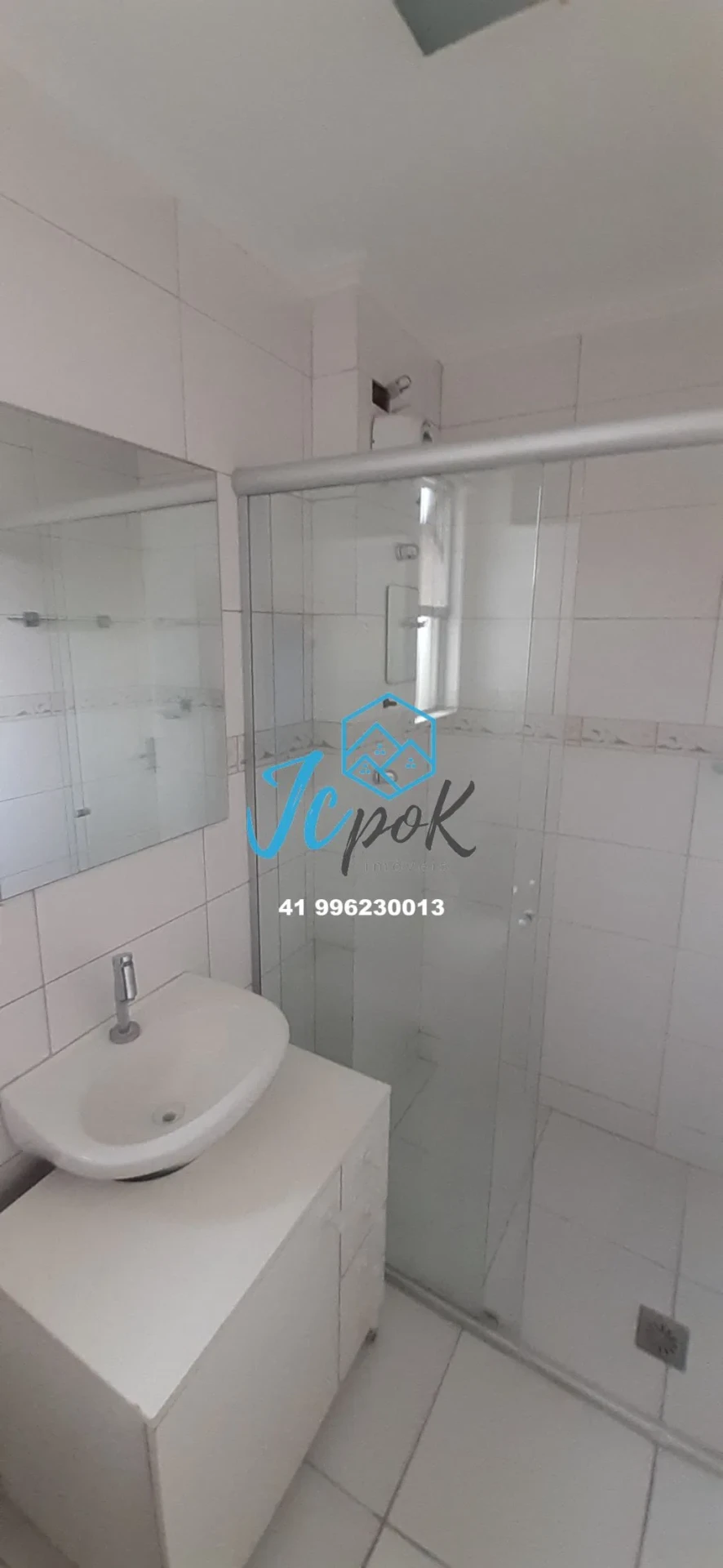 3-bedroom apartment with a walk-in closet in Curitiba — photo 19