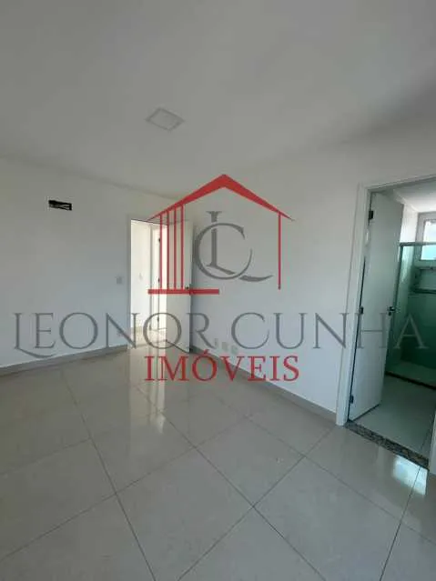 Residential apartment with 3 bedrooms and 3 bathrooms — photo 12