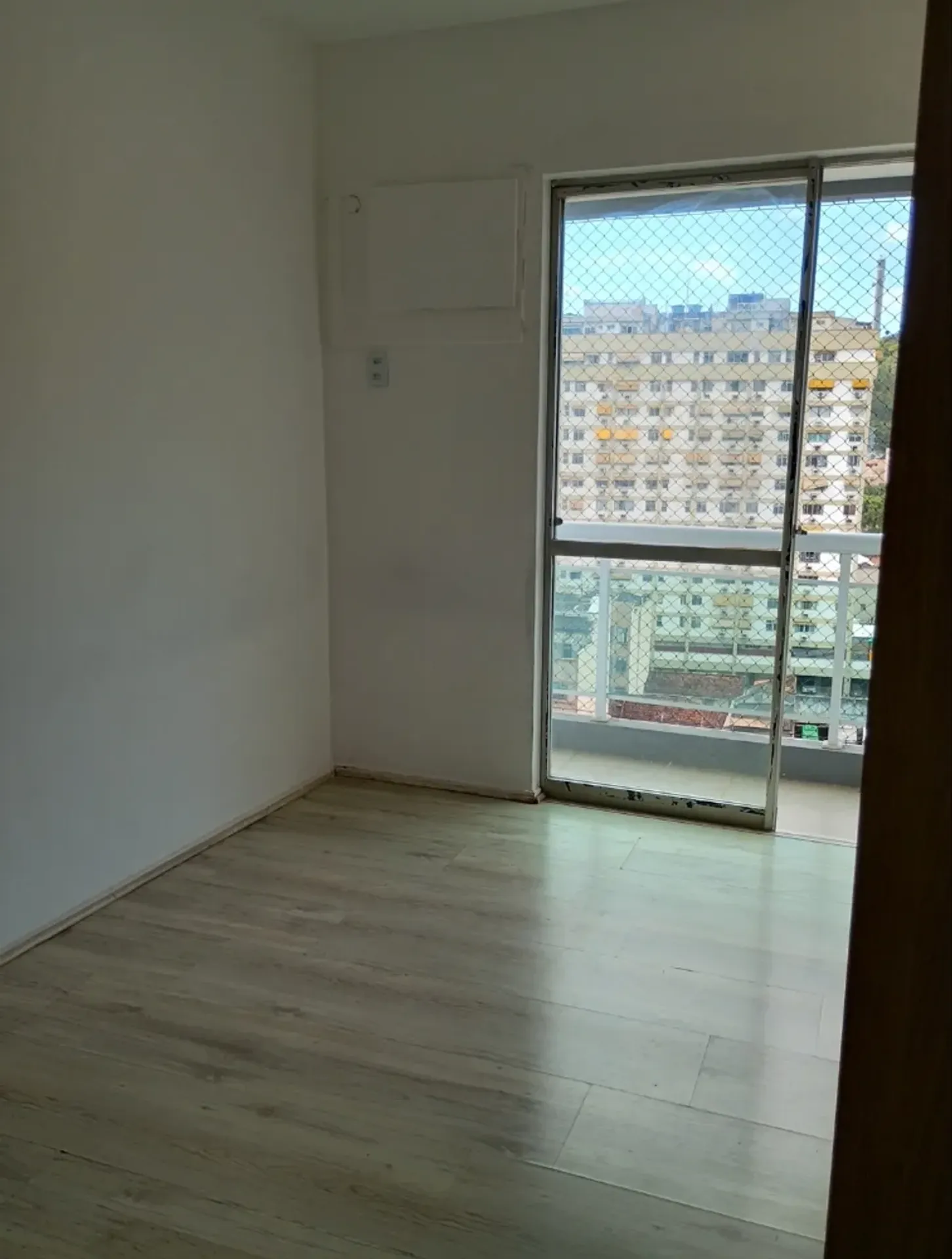 1-bedroom apartment on the 9th floor with parking — photo 5