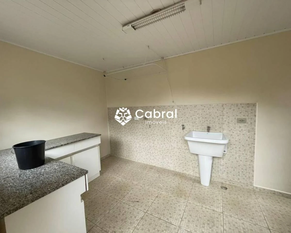 Casa com 3 dormitórios, suíte e jardim privado — photo 44