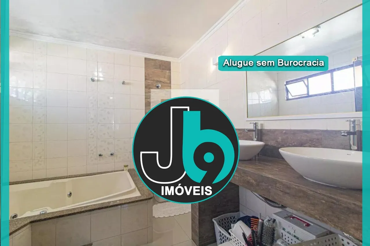 Furnished 650 m² house with 4 bedrooms and 4 bathrooms — photo 19