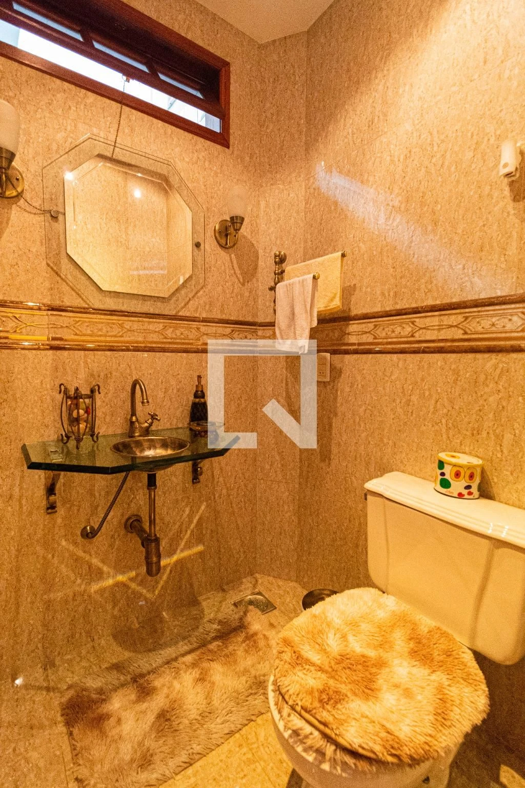 Мебльований будинок на 4 спальні-сюїти з 7 ванними — photo 2