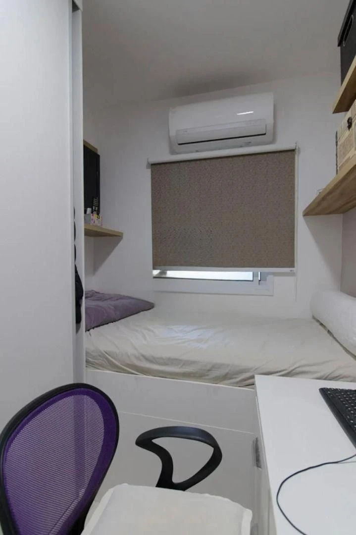 Apartamento mobiliado com 3 dormitórios e cozinha aberta a gás — photo 22