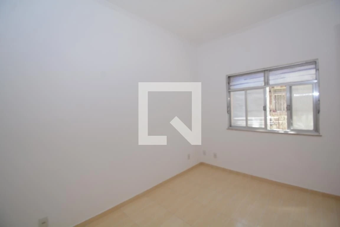 Casa sem mobília com 2 quartos, 1 banheiro e vaga — photo 32