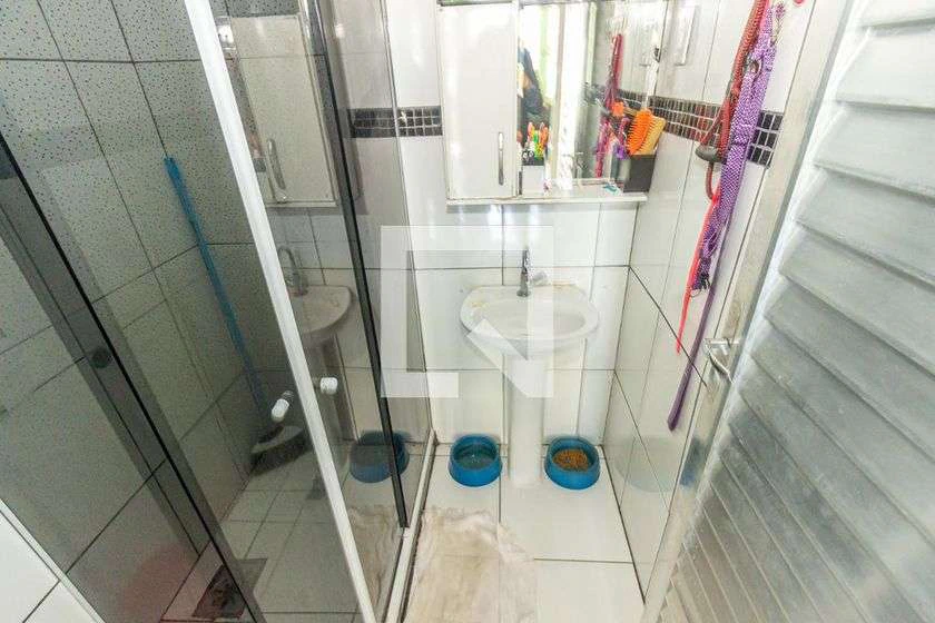 Apartamento mobiliado com 2 quartos e cozinha com fogão a gás — photo 26