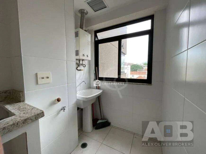 1-bedroom apartment with open-plan gas kitchen — photo 26