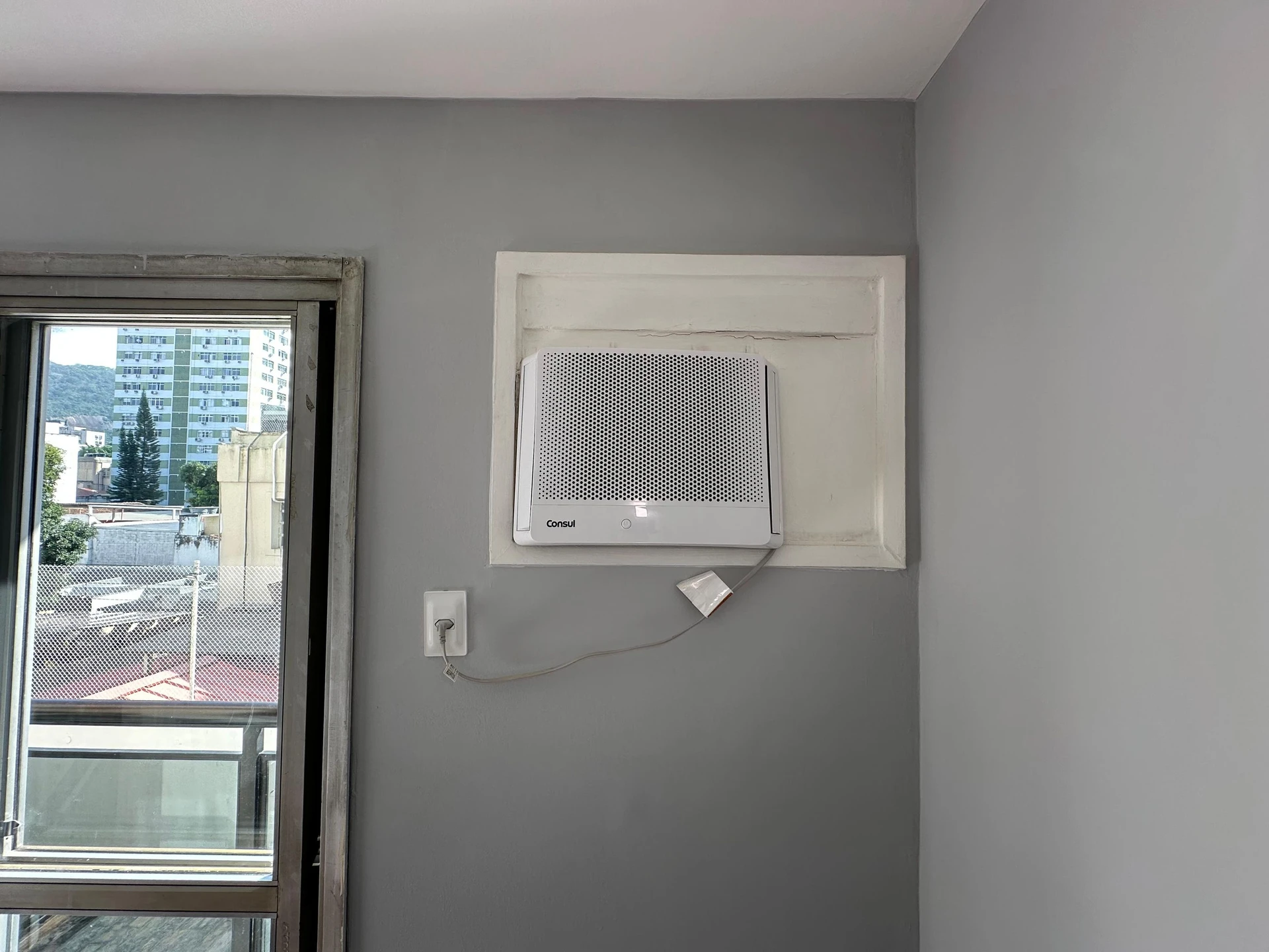 Квартира 82 м² із заскленим балконом та видом на гори — photo 43