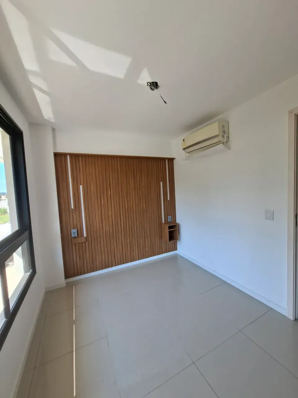 Apartment with 4 bedrooms and 4 bathrooms and 2 parking spots — photo 19