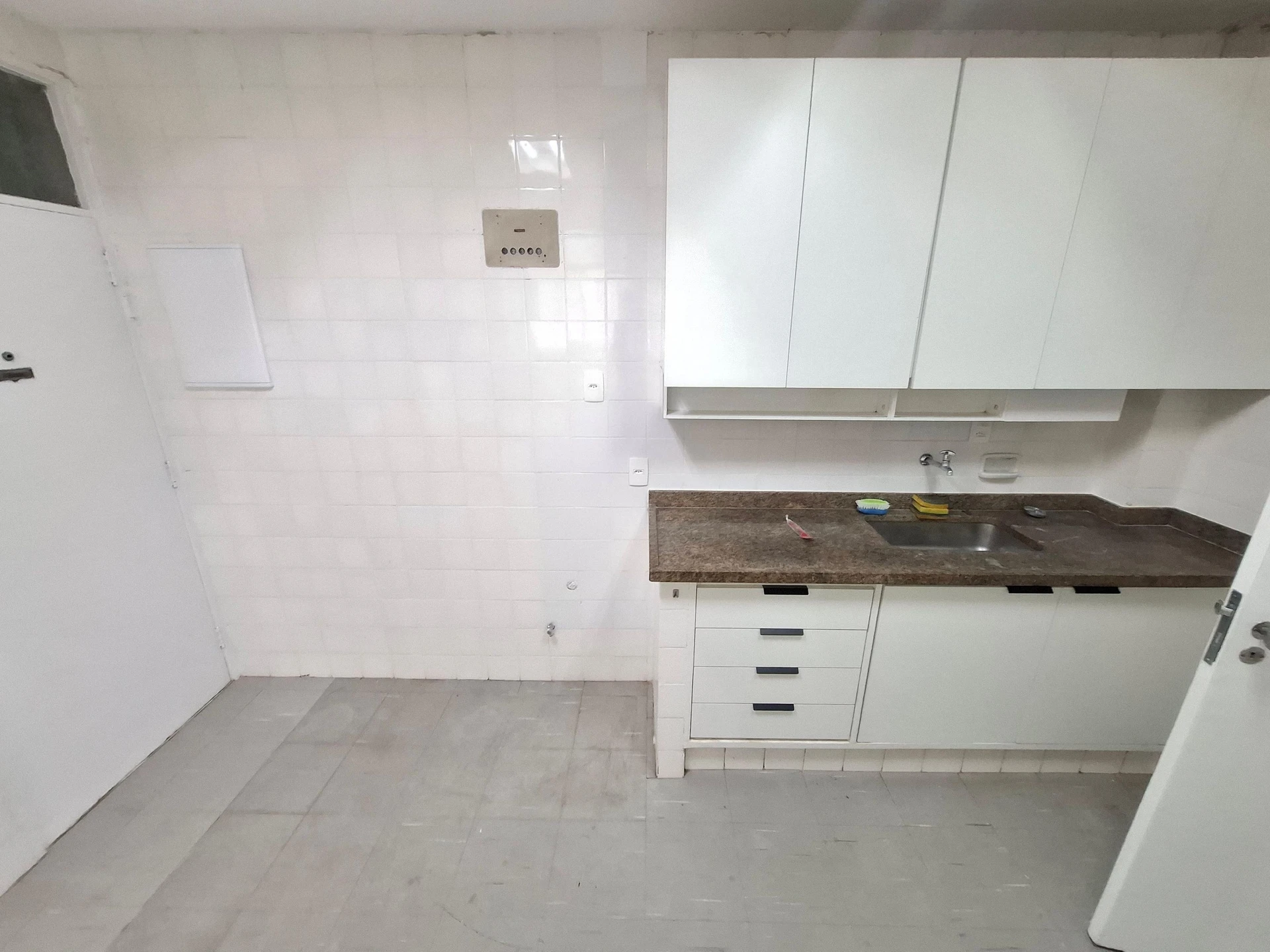 Apartamento de 3 quartos com banheira, Flamengo — photo 26