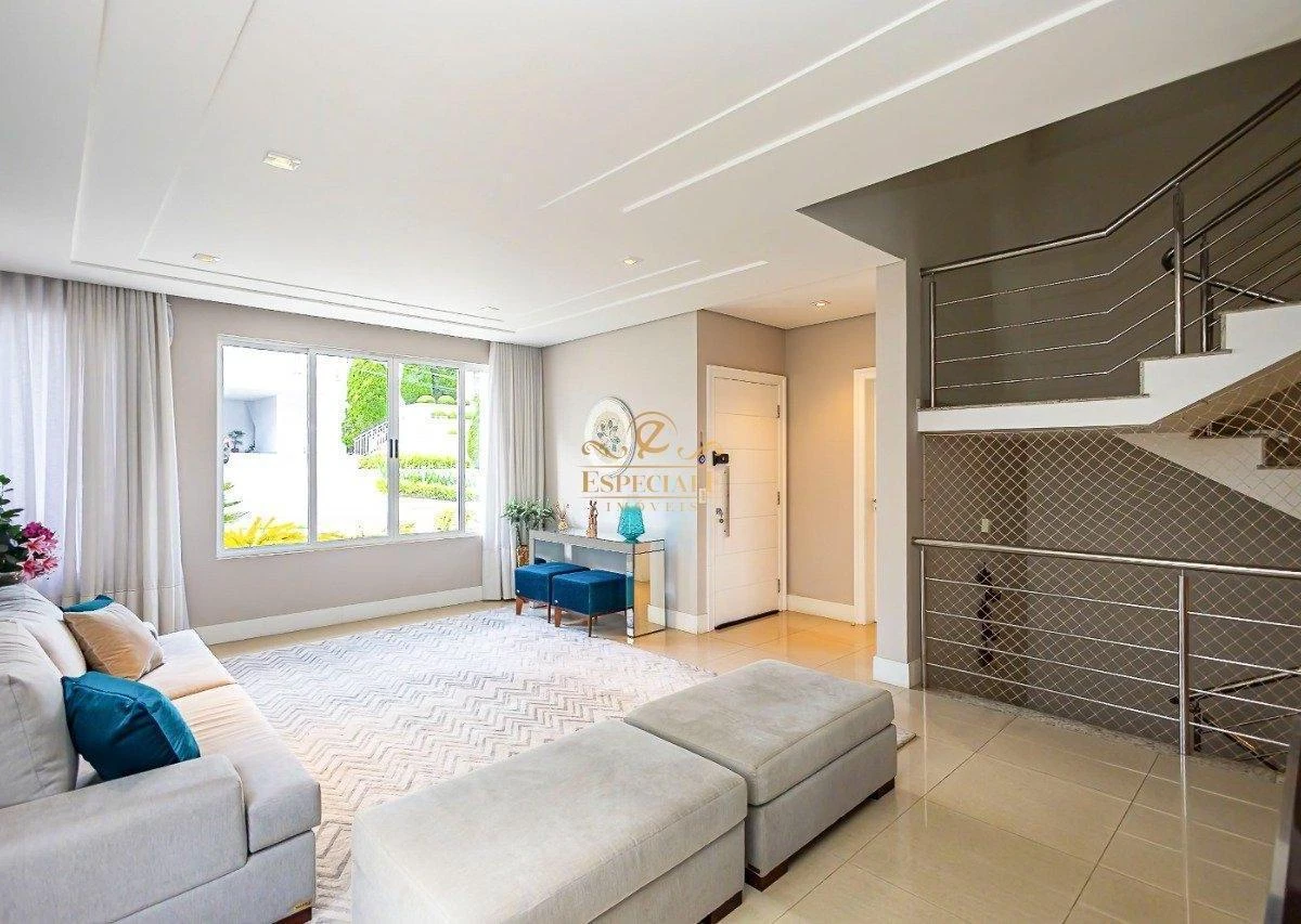 House with 4 bedrooms and balcony grill, 380 m² — photo 3
