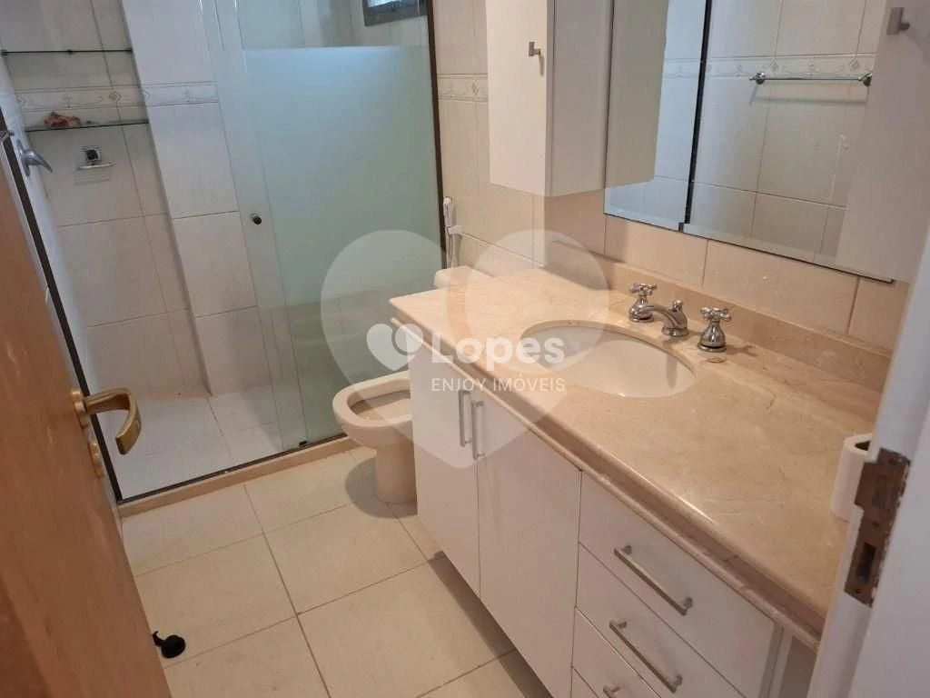 Top-floor duplex apartment with 3 en-suite bedrooms — photo 4