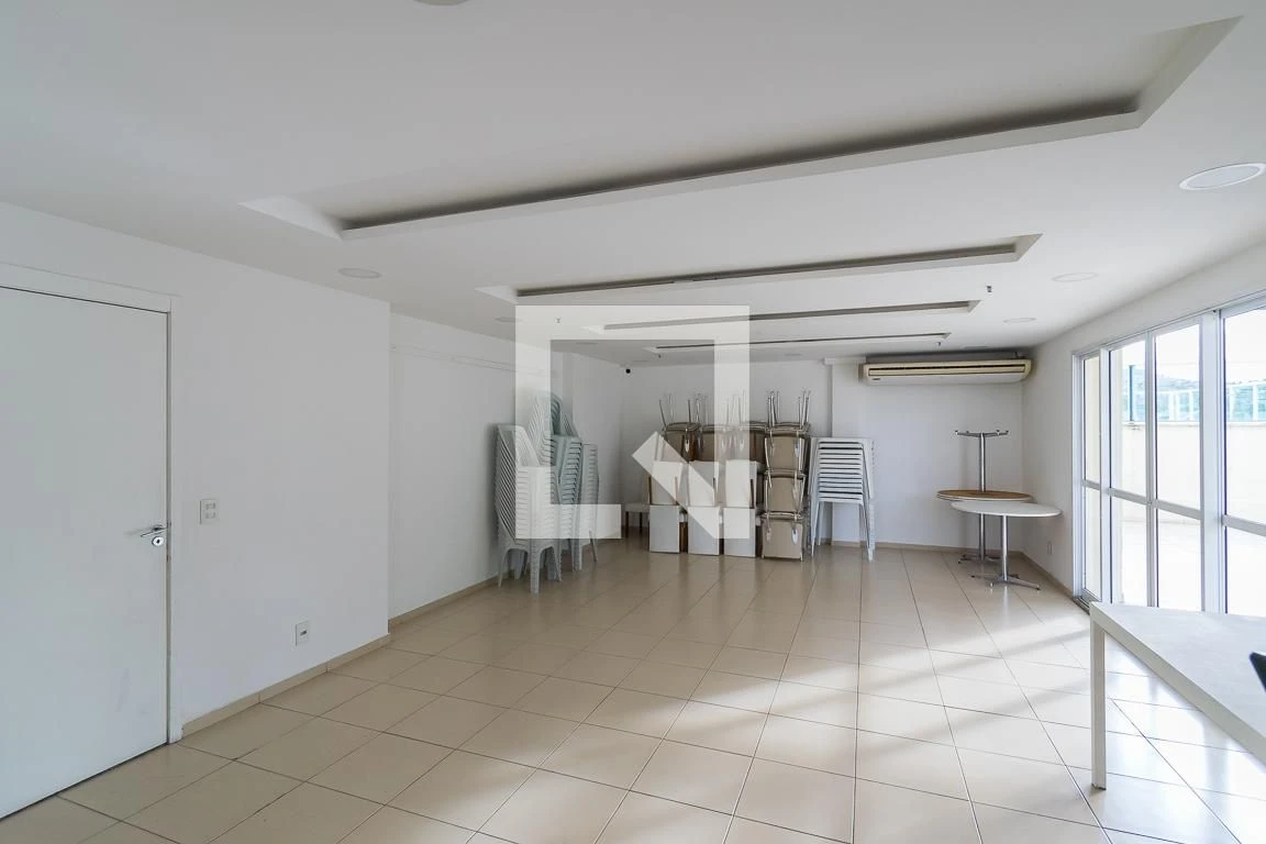 2-bedroom apartment in a building with a sauna — photo 57