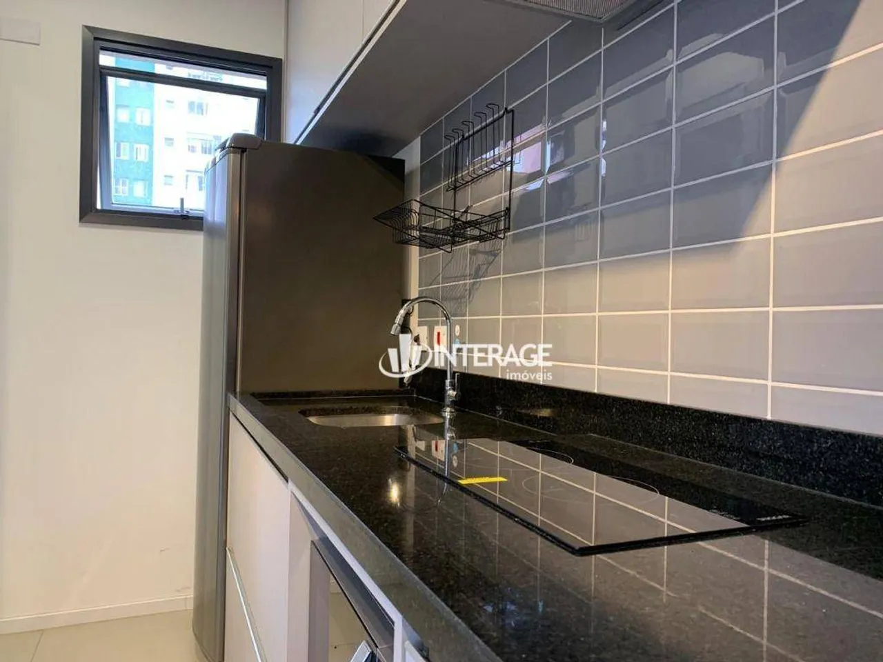 41 m² studio with 1 bedroom and a private BBQ balcony — photo 12