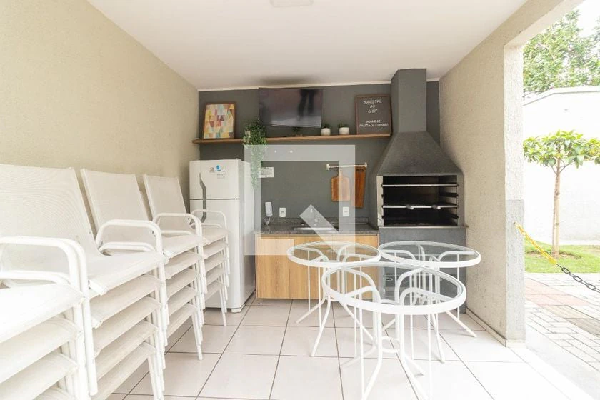 2-bedroom apartment in a building with a gym — photo 29