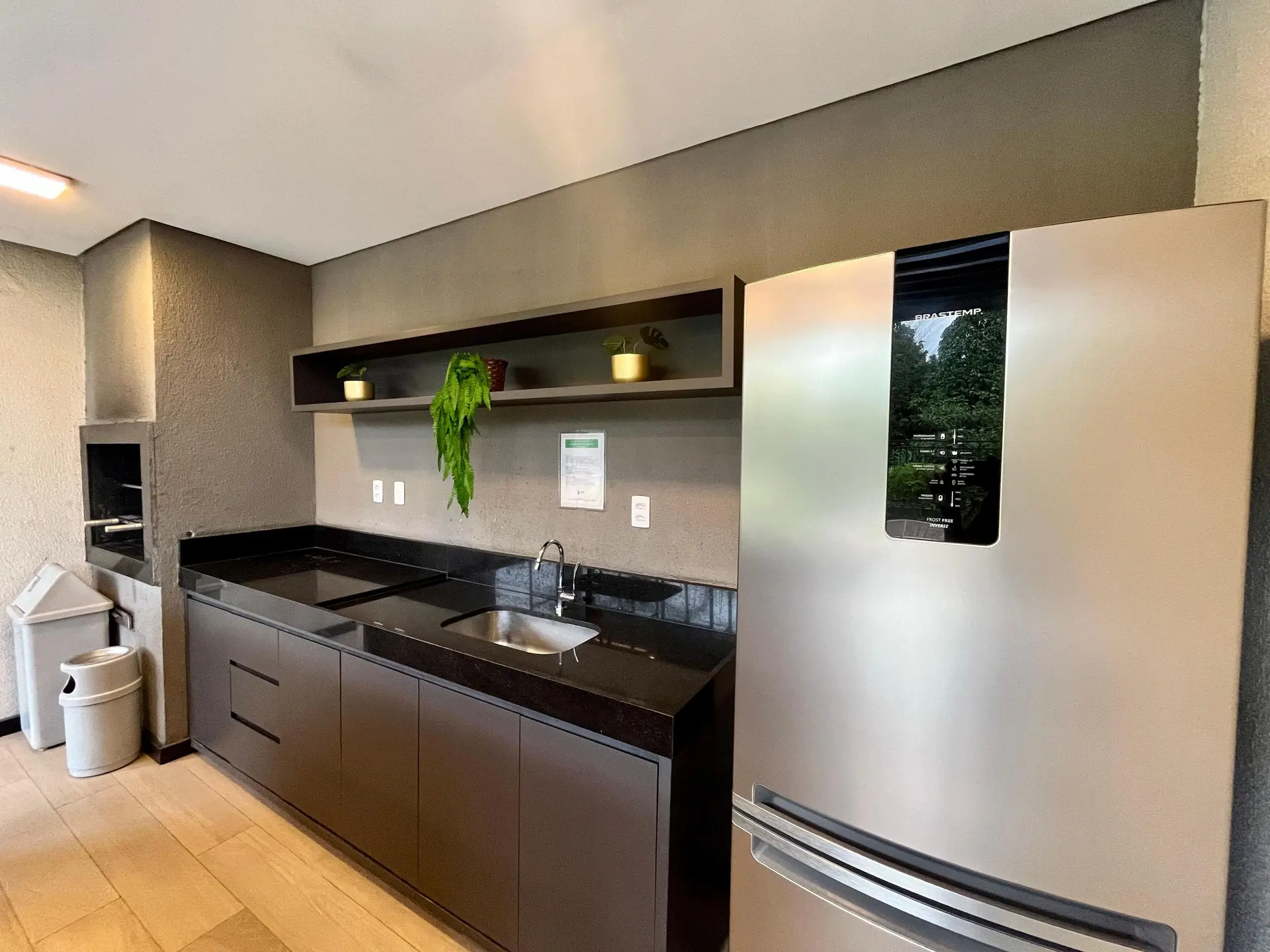 Wood or laminate floors in a 2-bedroom apartment, 45 m² — photo 10