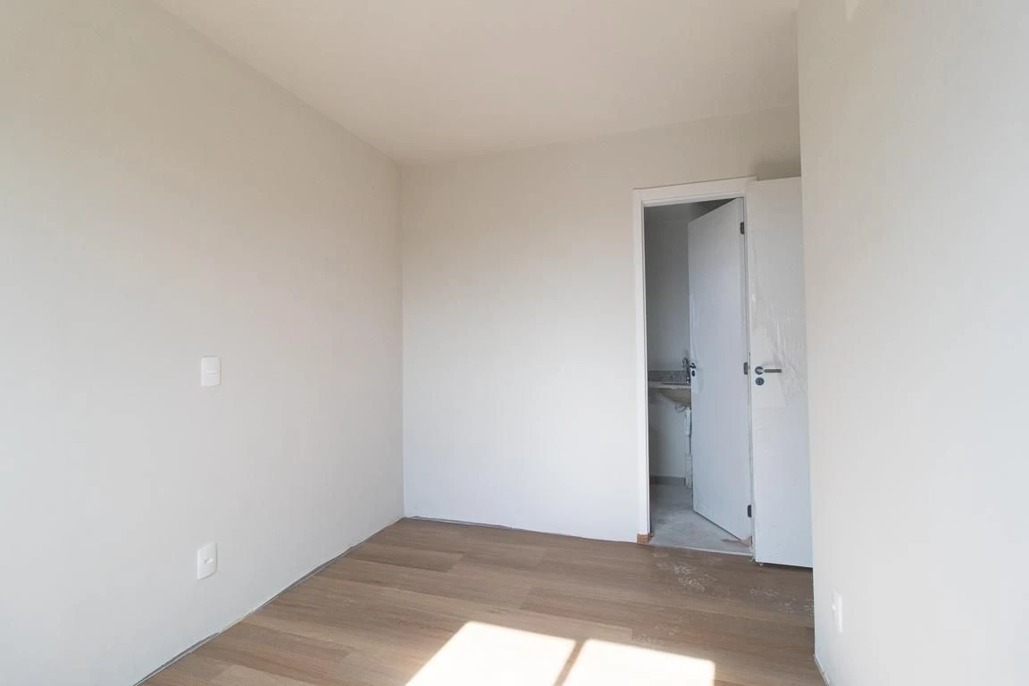 2-bedroom apartment, 1 with its own bathroom, 53 m² — photo 40
