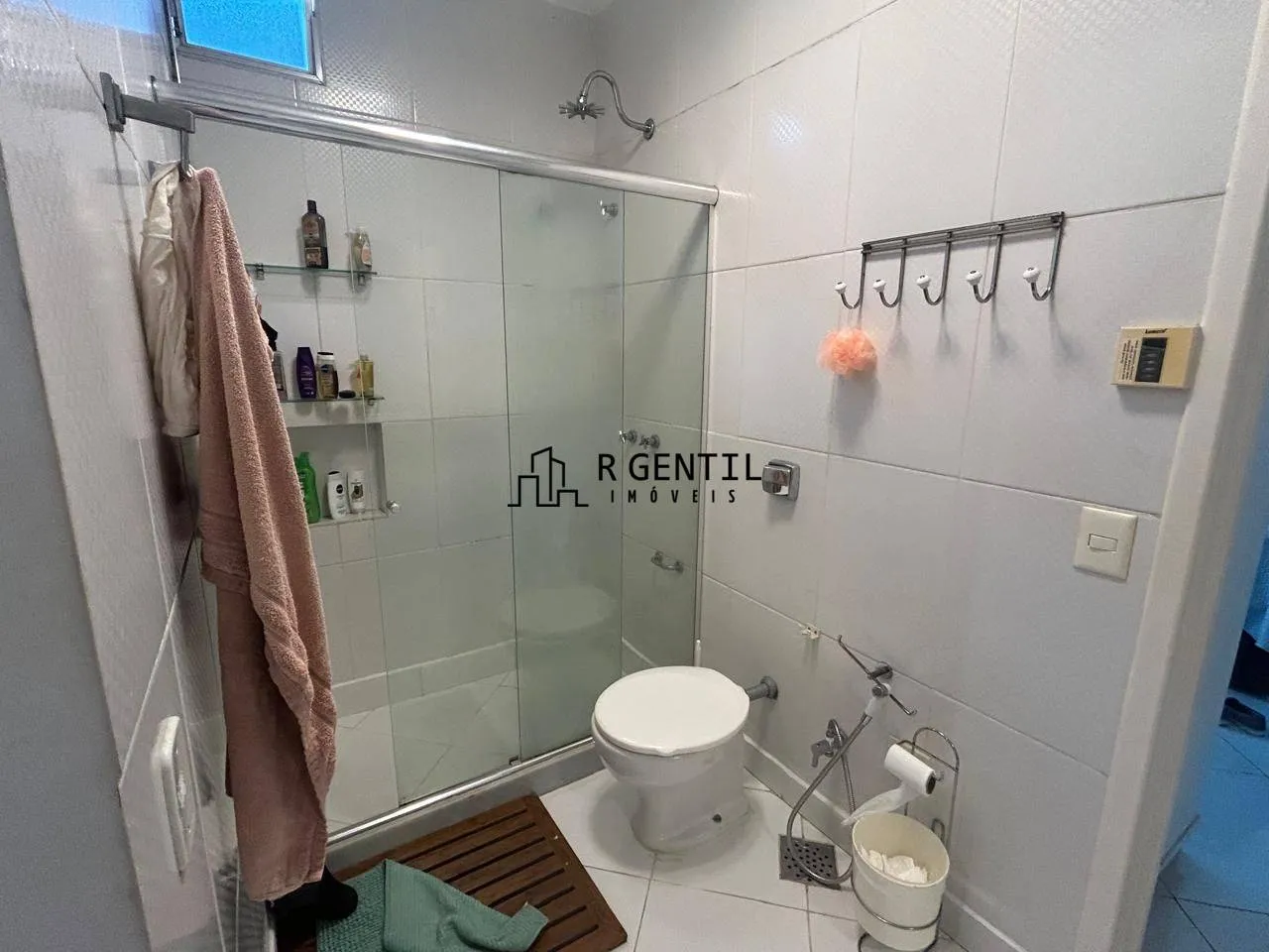 4-bedroom apartment in a building with a sauna — photo 4