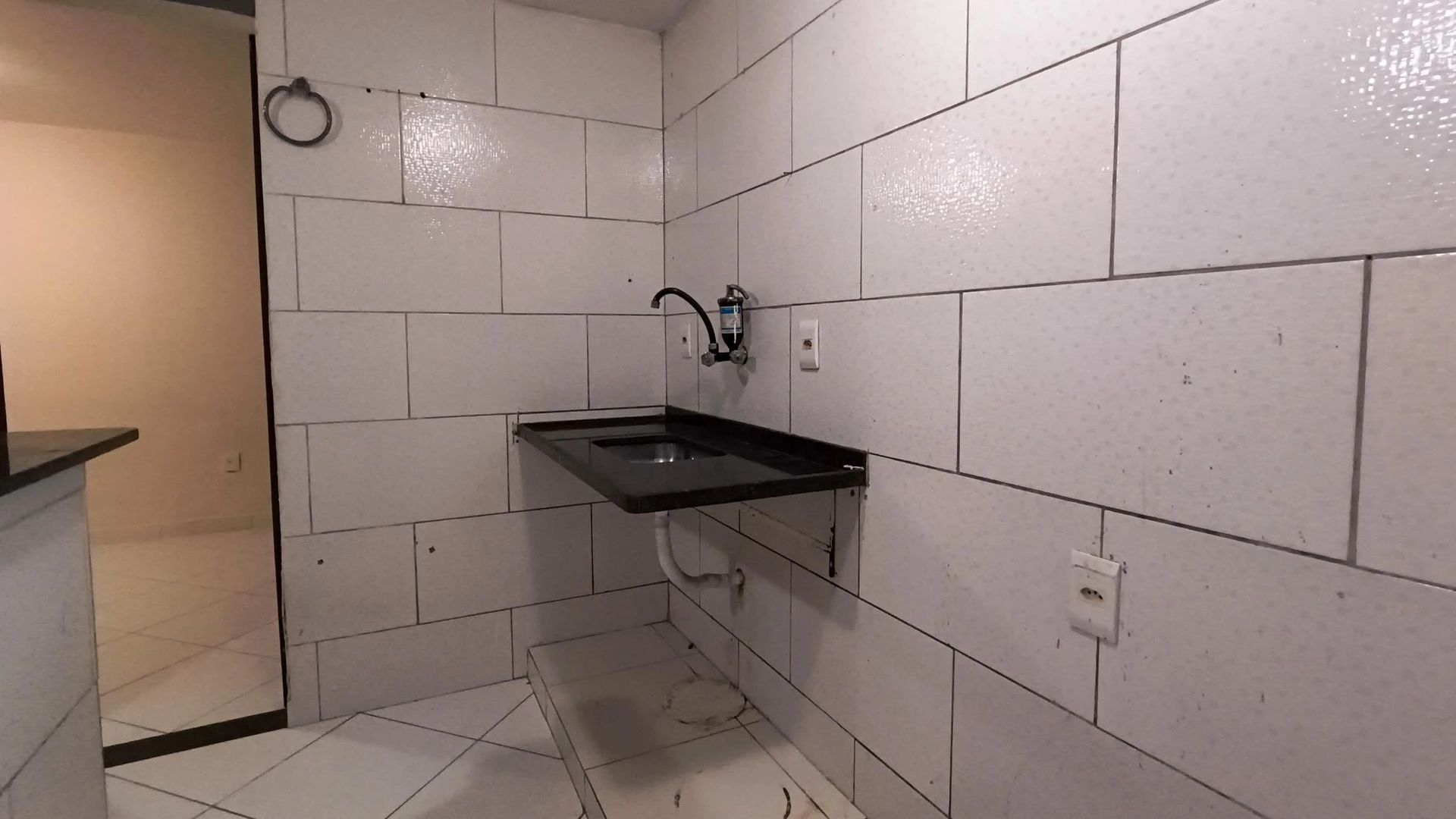 Apartamento de 35 m² e 1 quarto, Recreio dos Bandeirantes
