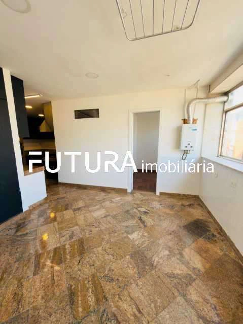 250 m² apartment with 4 bedrooms and 3 parking spots — photo 20