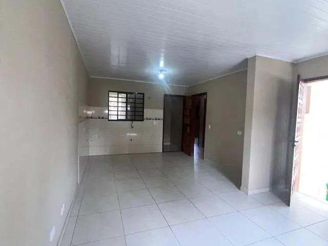 3-bedroom, 90 m² house in Curitiba — photo 2