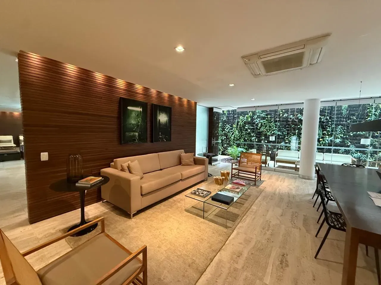 Apartamento com 2 quartos e 2 banheiros com 1 vaga — photo 34