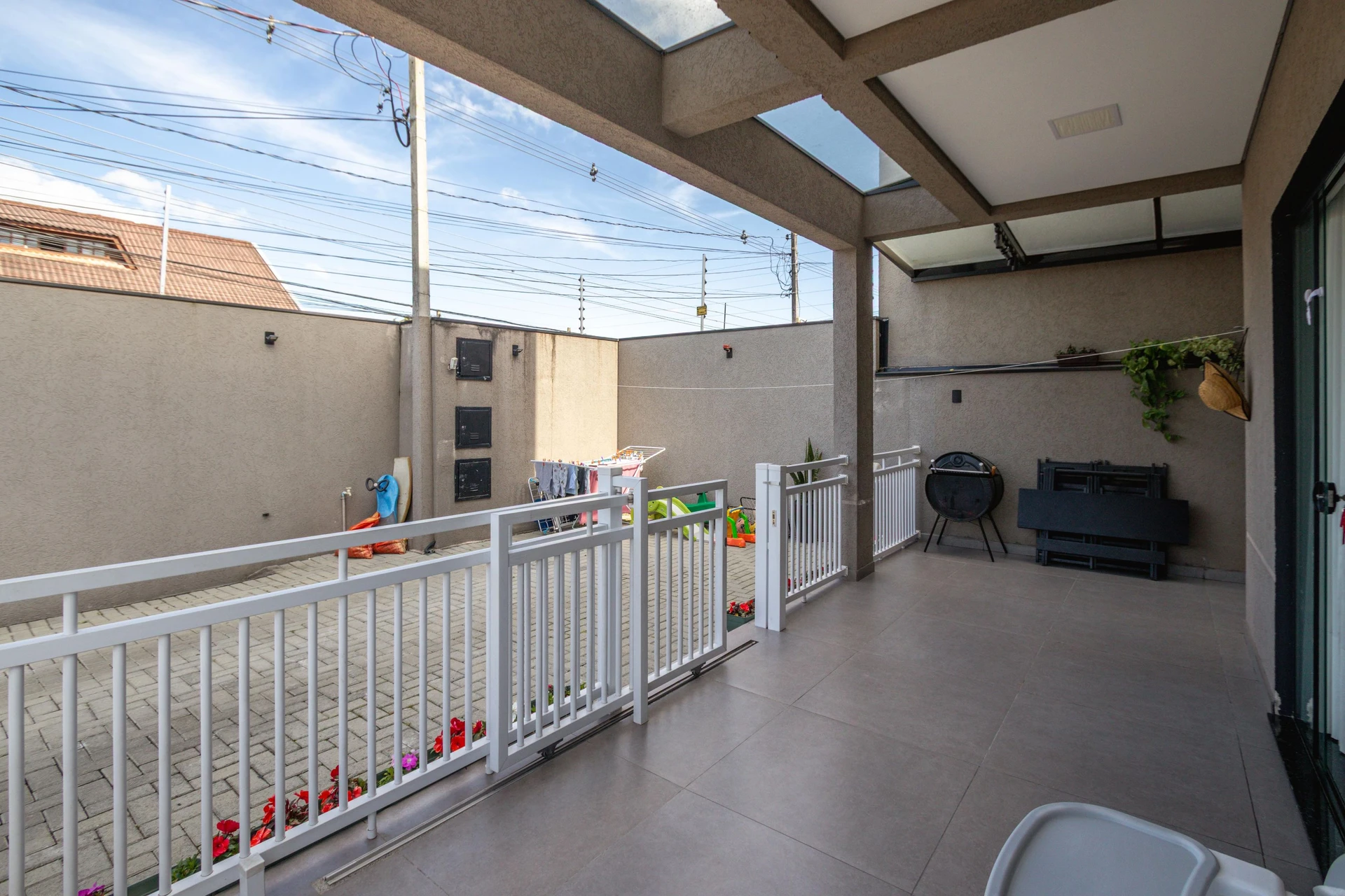 125 m² house with a dishwasher and a walk-in closet — photo 20