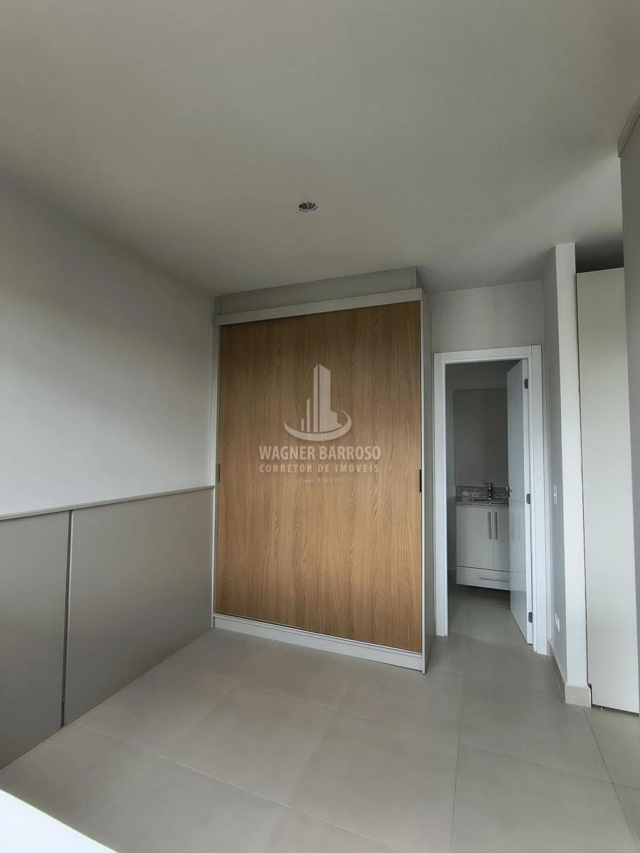 31 m² apartment with a home office and a washing machine — photo 48