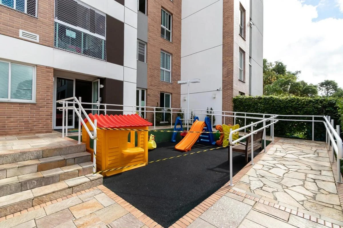 Apartamento de 3 quartos com varanda envidraçada — photo 35