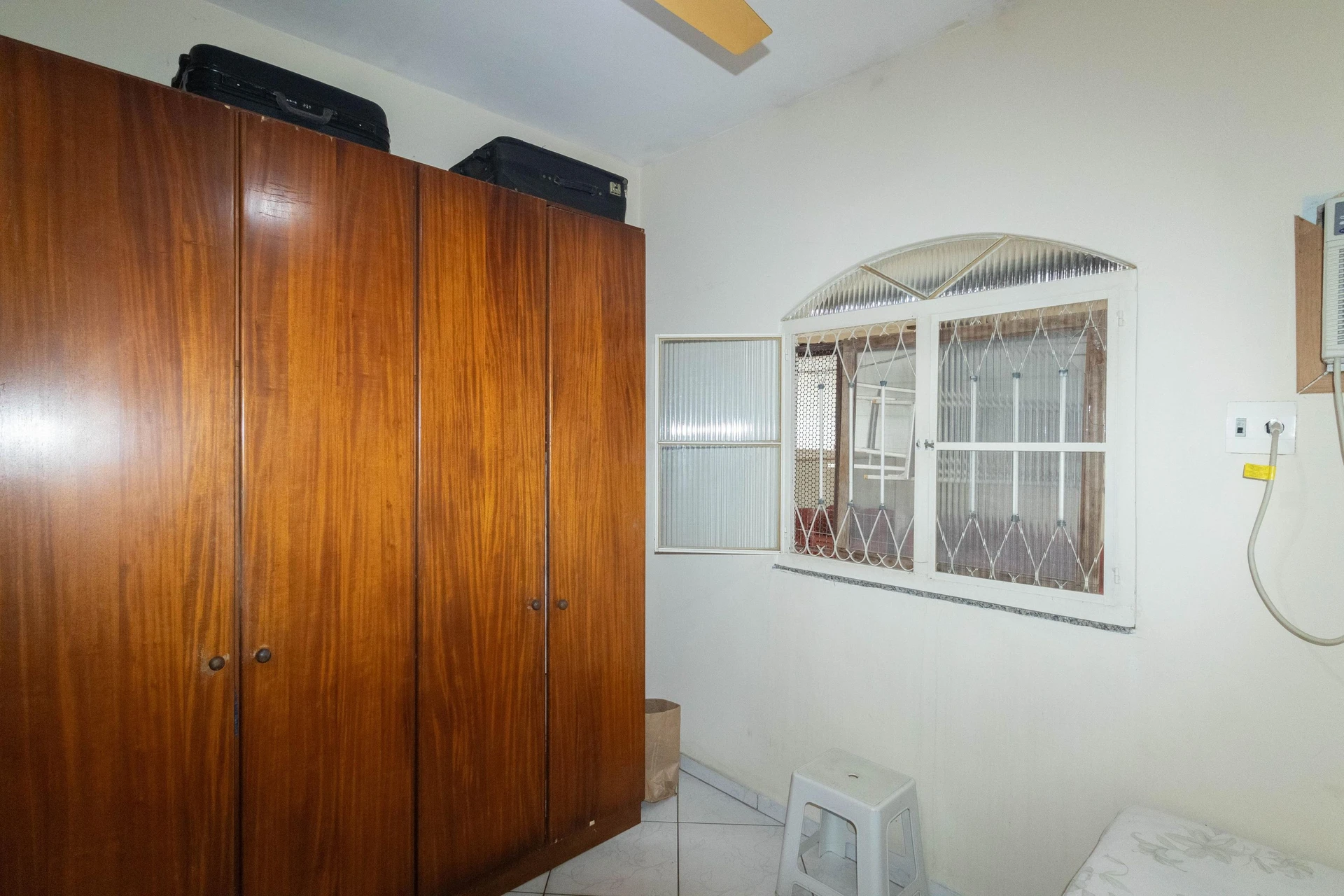 Casa amueblada con 6 dormitorios, 3 baños y jardín propio — photo 31