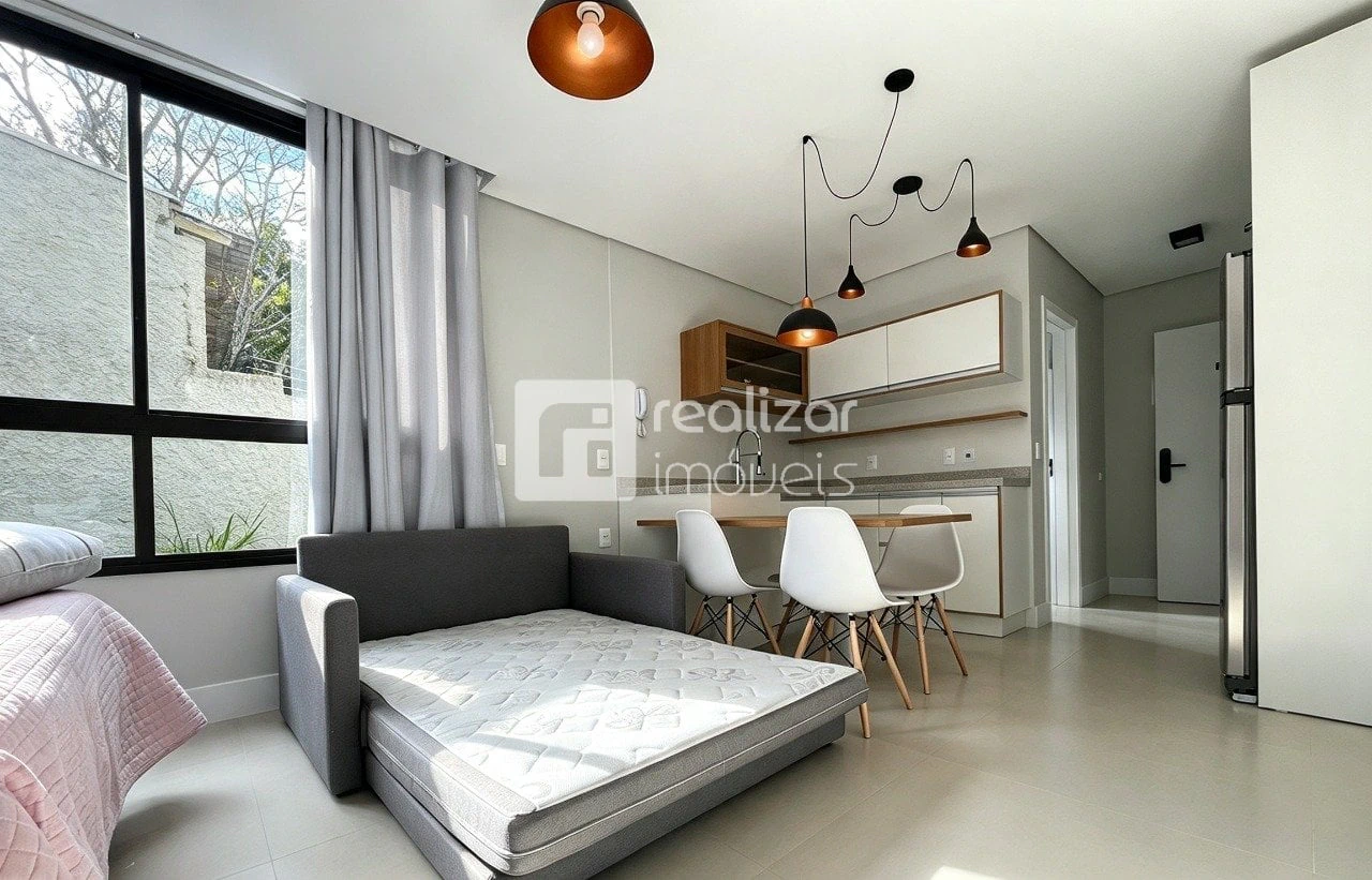 Home office in a one-bedroom apartment, 31 m²