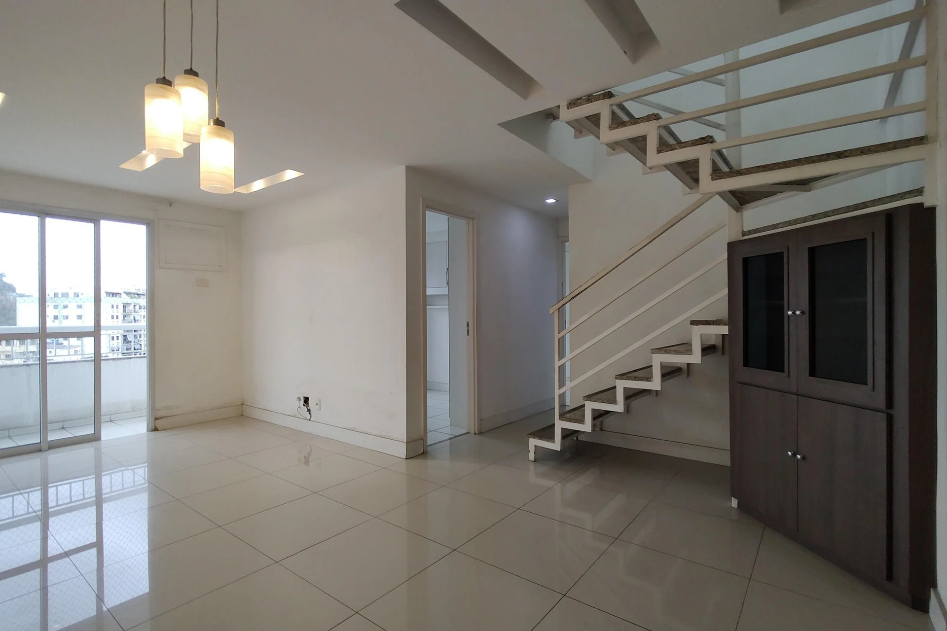 Furnished apartment with 3 bedrooms and 2 parking spots — photo 9